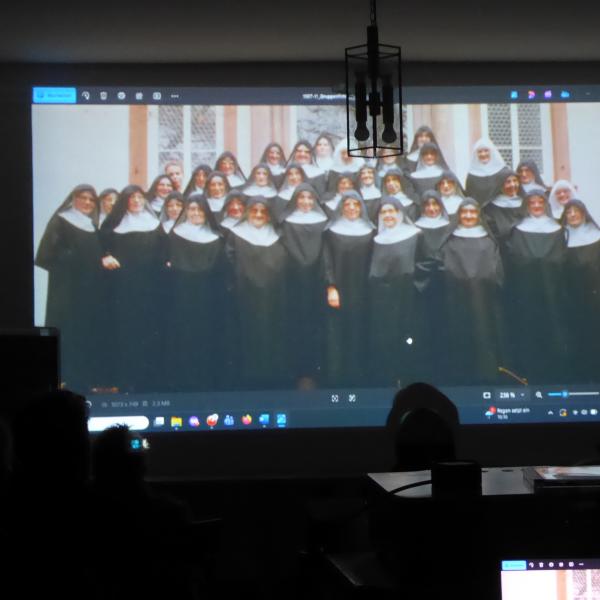 Fotoshow f&uuml;r unsere Angestellten: Engelthaler Konvent 1988 